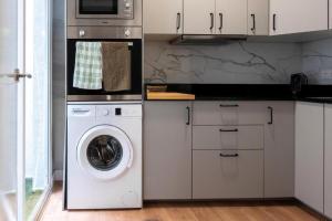 Dapur atau dapur kecil di Resolana Home Sevilla!