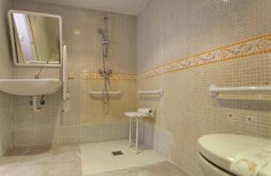 Łazienka w obiekcie Suites You Zinc