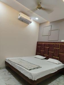 Fotografie z fotogalerie ubytování Hotel shree Gajanand palace v destinaci Udždžain