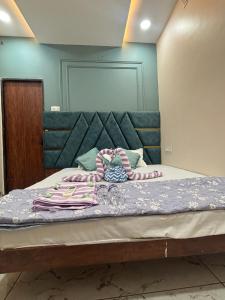 Fotografie z fotogalerie ubytování Hotel shree Gajanand palace v destinaci Udždžain