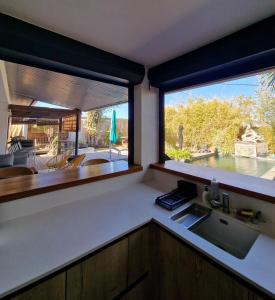 Dapur atau dapur kecil di Villa Jade +13 gambar