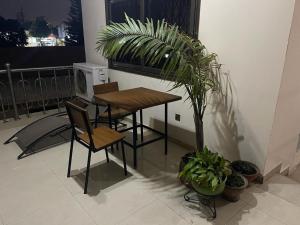 Φωτογραφία από το άλμπουμ του Lovely 1 Bedroom Apartment in East Legon with pool σε Accra