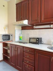 サンダンスキにあるFamily Hotel Studioのギャラリーの写真