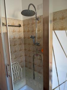 Koupelna v ubytování Casa Feletto con parco verde vicino uscita autostrada e fiera + 15 fotografií