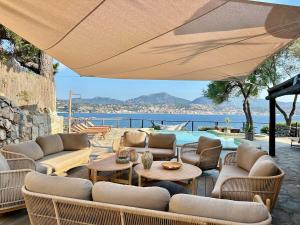 Naturlandskabet i nærheden af villaen