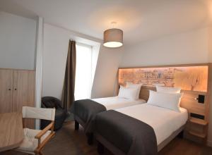 Gallery image of Dantan Hôtel in Boulogne-Billancourt