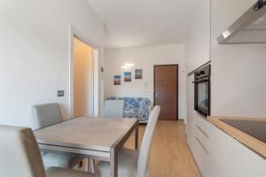 Kuchyň nebo kuchyňský kout v ubytování Casa A Prima Vista Varazze + 16 fotografií