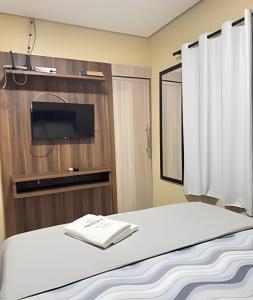 Afbeelding uit fotogalerij van Casa com piscina 03 quartos até 10 pessoas in Rio Branco