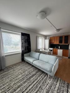 Køkken eller tekøkken på Small budget traveler's two-room apartment