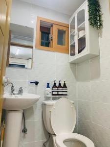 Koupelna v ubytování Sunny Sweet Home, Hongdae 마포 seoul