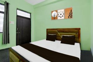 Fotografie z fotogalerie ubytování Hotel O RADHA RANI PALACE v destinaci Kánpur + 18 fotografií