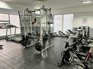 Phòng/tiện nghi tập thể dục tại Exclusivo apto con piscina y vista al mar