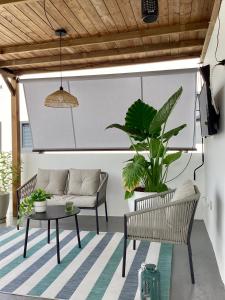 Posezení v ubytování La casita del Valle