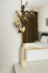 Imagine din galeria proprietății Emerald Escape - Calea Victoriei în București