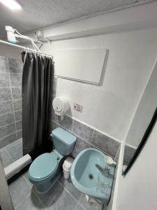 Koupelna v ubytování Hostal Elizabeth + 29 fotografií