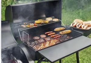 Fotografie z fotogalerie ubytování The Hollywood Hostel - Free Dinner-Women Rooms - Men Rooms - No Mix Early and Late Check Available Long Term OK v destinaci Hallandale Beach