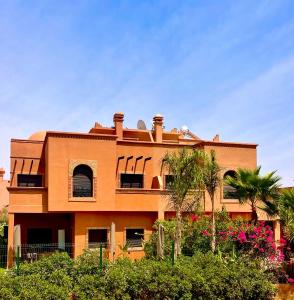 Budova, kde se vila nachází