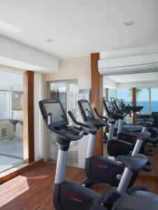 
The fitness center and/or fitness facilities at Windsor Palace
