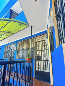 Μπαλκόνι ή βεράντα στο Departamento con baño privado
