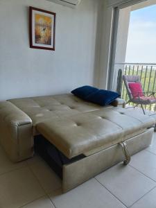 Posezení v ubytování Excelente vista!, piso 12 cerca a playa + 42 fotografií