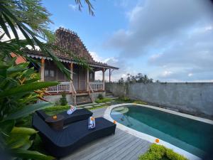 Bazén v ubytování Gunung Gelagah Ubud Villas Ricefield View by EPS nebo v jeho okolí