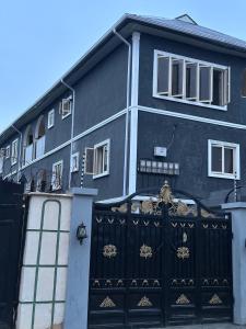 Gallery image of Liberty luxury home in Okunola