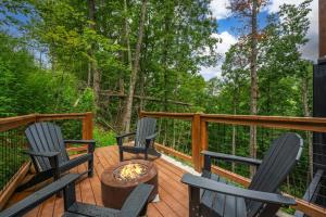 Gallery image of Treehouse Retreat in Pittman Center