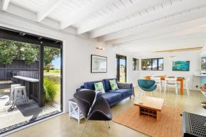 Gallery image of Surf Sound - Omaha Holiday Home in Omaha