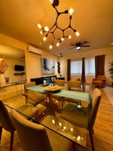 TV a/nebo společenská místnost v ubytování Condo Lux Xareni