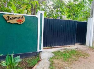 Gallery image of Diamond Villa Madiha in Matara