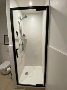 Koupelna v ubytování L Atelier Diderot + 8 fotografií