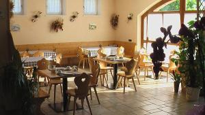 Restaurace v ubytování Agritur Golden Pause