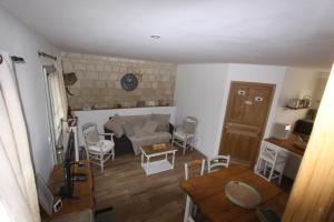 Afbeelding uit fotogalerij van espace détente de rivière in Bettencourt-Rivière