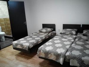 Gallery image of Guest House Issyk-Kul Nomad in Bosteri