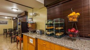 Jídlo v hotelu nebo okolí