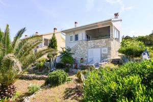 Hrvatska, IST, Cosy house by the sea