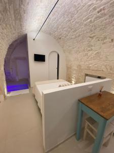 Fotografie z fotogalerie ubytování Suite Prima Pietra with mini pool v destinaci Ostuni
