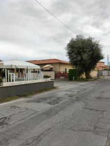 Budova, kde se prázdninový dům nachází