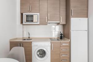 Η κουζίνα ή μικρή κουζίνα στο Los Bateles - Sólo Familias +17 φωτογραφίες