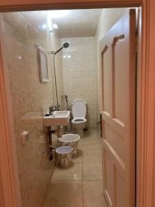 Ένα μπάνιο στο studio azlef +9 φωτογραφίες