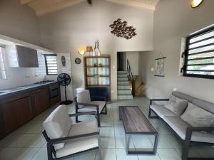 Χώρος καθιστικού στο 22A Casa Blenchi +19 φωτογραφίες