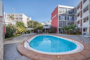 Swimmingpoolen hos eller tæt på Studio vista mar by masvacaciones