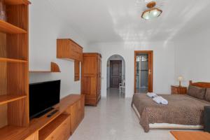 Et tv og/eller underholdning på Studio vista mar by masvacaciones