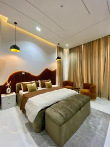 Ένα ή περισσότερα κρεβάτια σε δωμάτιο στο Modern 4 Bedroom Duplex Lekki +27 φωτογραφίες
