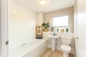 Ένα μπάνιο στο Cosy Laurel Nest Near Loch Ness +19 φωτογραφίες