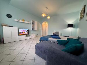 Μια τηλεόραση ή/και κέντρο ψυχαγωγίας στο Sadisale - bilo 50Mq