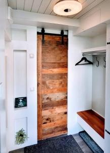Fotografie z fotogalerie ubytování Modern Rustic Stay v destinaci Tampere