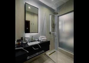 Koupelna v ubytování Kazakhstan Hotel + 59 fotografií