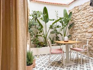 Κήπος έξω από το Casa La Calma Historia y relax cerca del centro