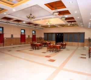 Restaurace v ubytování Utsav Hotels and Banquets Bolpur